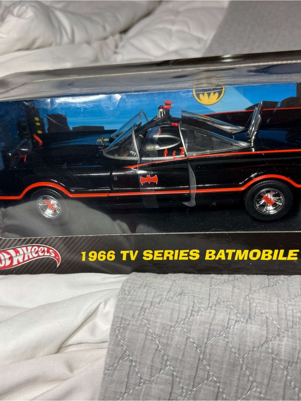 HOT WHEELS 1:18 scale Black and Red 1966 TV Series Batmobile Die-Cast Car.